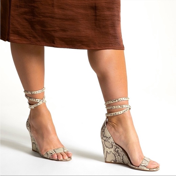JLO Bannah Snakeskin Wedge Wrap Ankle Sandals - Picture 5 of 11